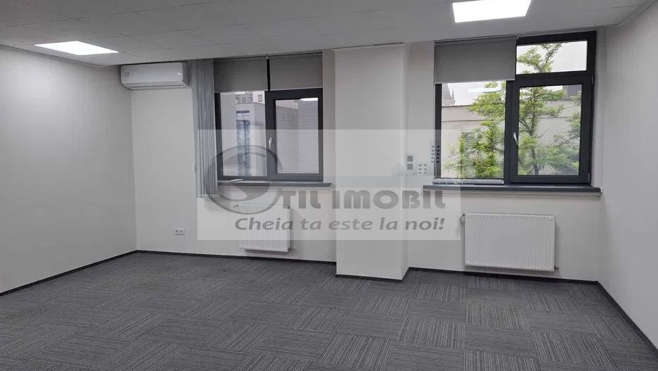 Spatiu Sf. Lazar ( Palas) - 899 euro - Poză 1