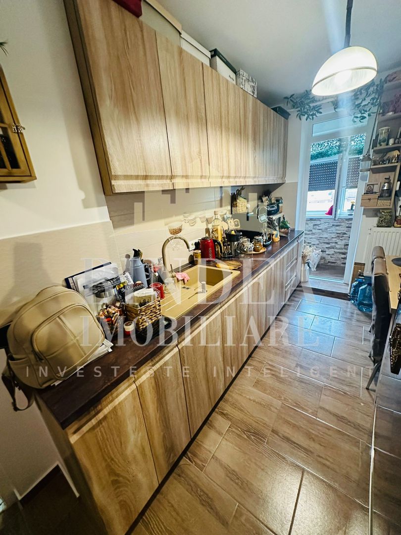 Apartament 2 camere decomandat etaj intermediar, centrala+ clima - Poză 2