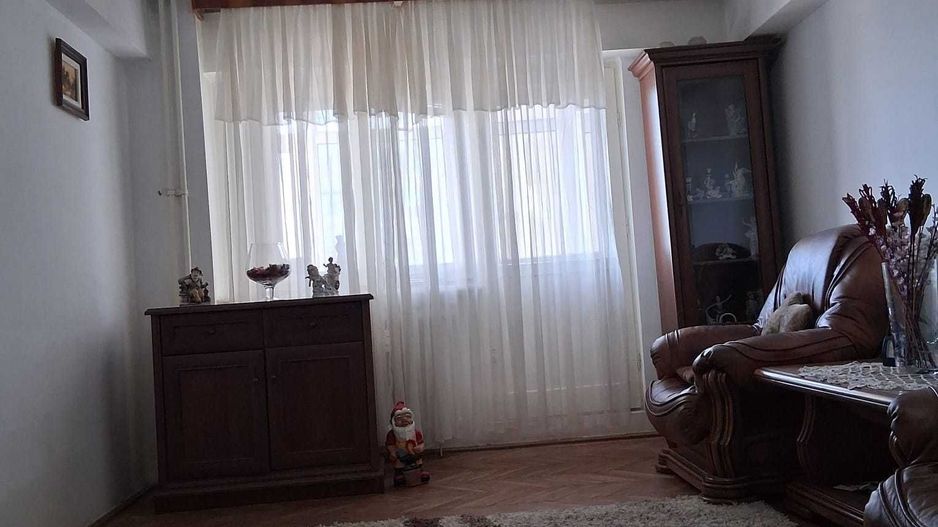 Apartament 3 camere, ultracentral - Poză 2