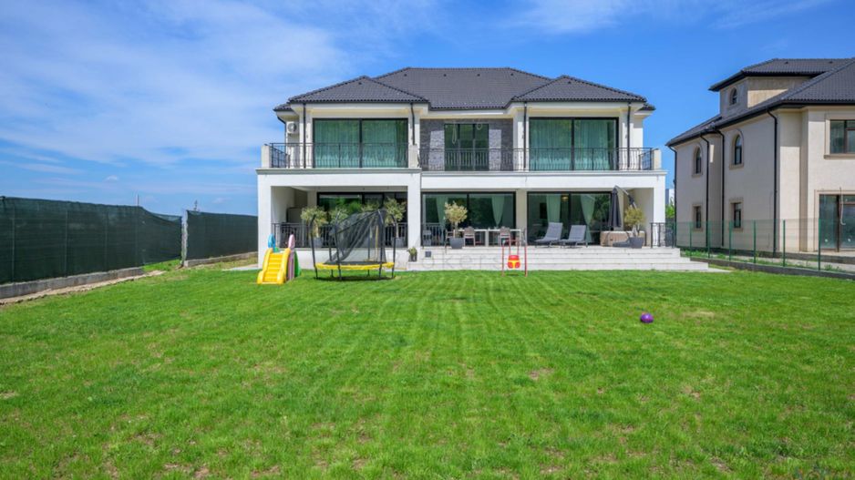 Vila Statement lângă Pădure | 520 mp Utili pe 1500 mp teren - Poză 2