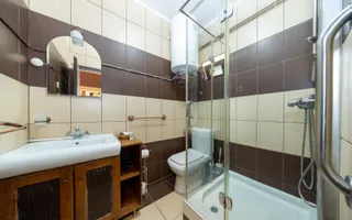 Proprietate turistică în centrul Cristianului 760 mp, teren 1.700 mp - Poză 22