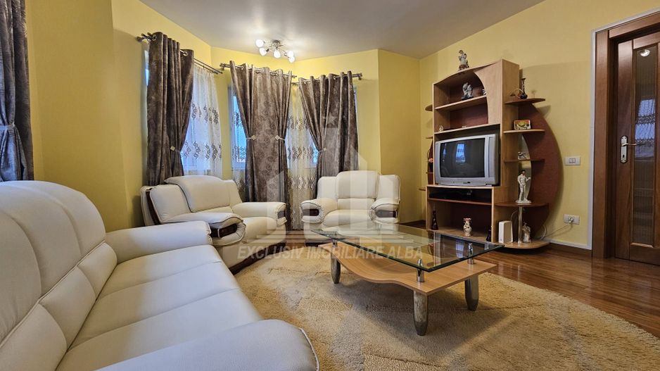 Casa individuala cu garaj, Alba-Micesti - Poză 4