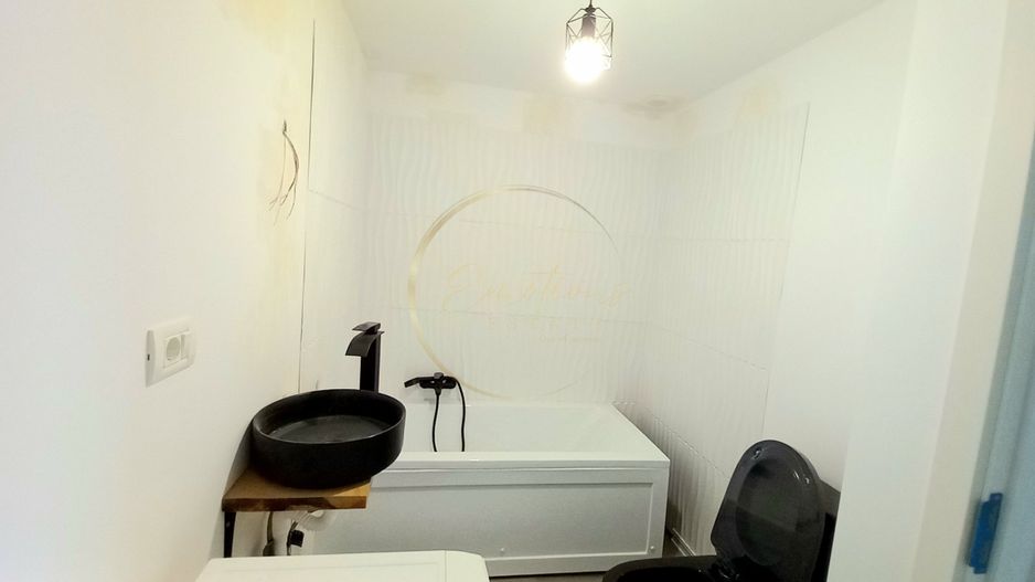 NOU | Casă cu 3 camere + mansardă | CURTE PRIVATĂ ÎNTR-O ZONĂ REZIDENȚIALĂ - Poză 7