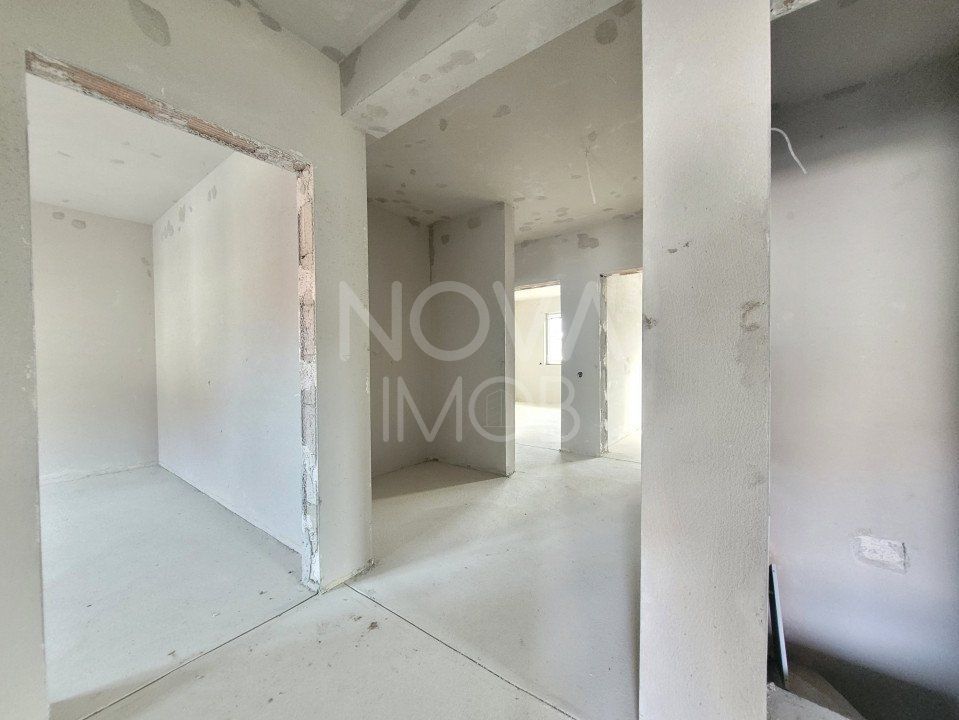 Casa individuala pe un singur nivel cu garaj dublu - Selimbar - Poză 13