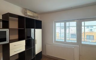 Apartament 3 camere de vânzare – Tineretului, zona Biserică - Poză 8