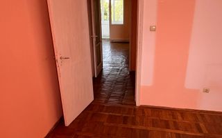 Apartament 3 camere – Ultracentral, vedere spre pietonală și Parc - Poză 3