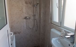 OPORTUNITATE INVESTIȚIONALĂ | CASĂ ULTRACENTRALĂ ÎN CĂLIMĂNEȘTI-CĂCIULATA | - Poză 7