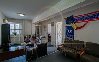 Ultracentral - Apartament cu 7 camere situat la etaj 1 , vedere bilaterală. - Poză 7