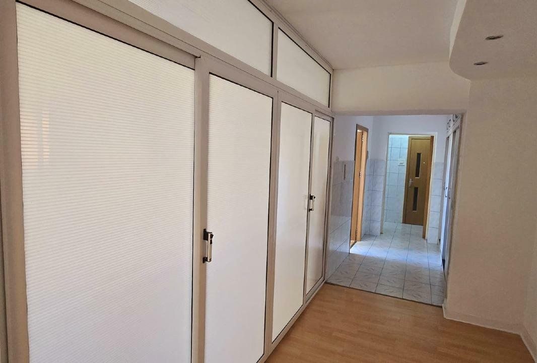 Apartament 3 camere Titan - 1 Decembrie 1918 - Poză 1