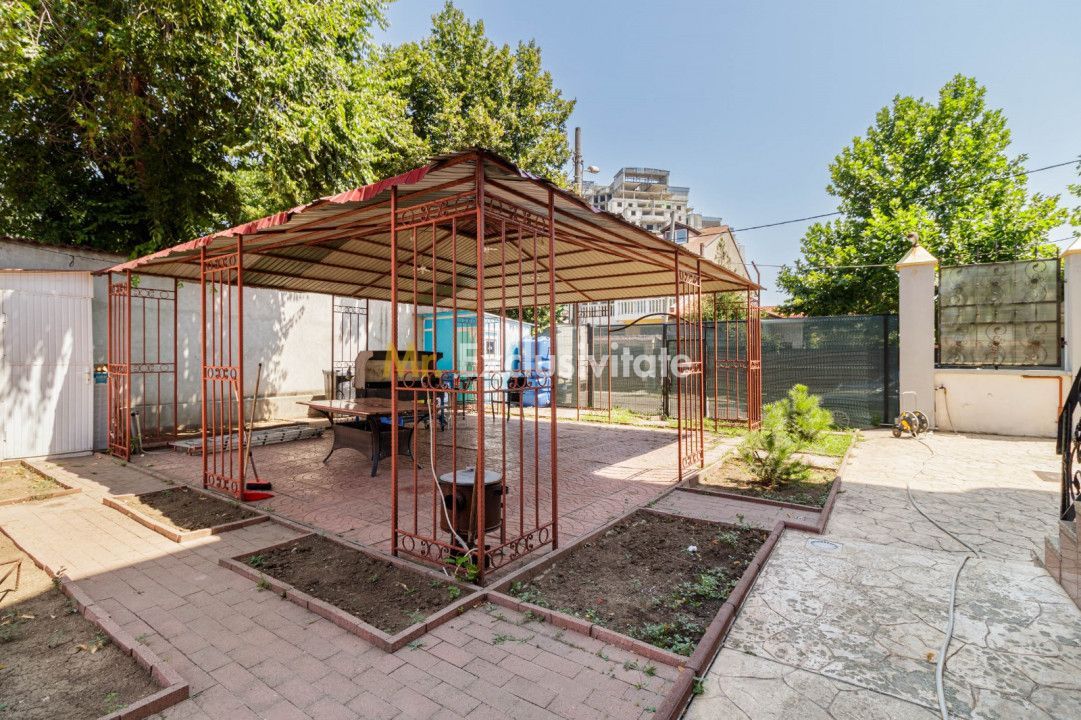 Locuință spectaculoasă cu potențial de business – 730 mp, sector 2 - Poză 22