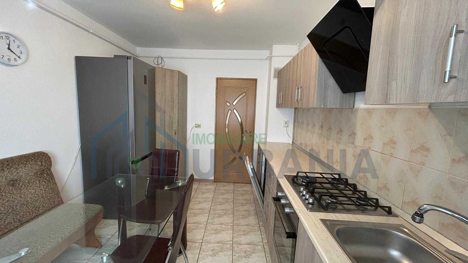 De Inchiriat - Apartament 3 Camere - Nicolina - Poză 3