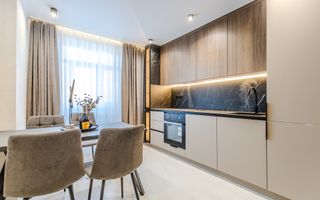 Vânzare , apartament, 2 camere, bd. Mircea cel Bătrân Ciocana - Poză 1