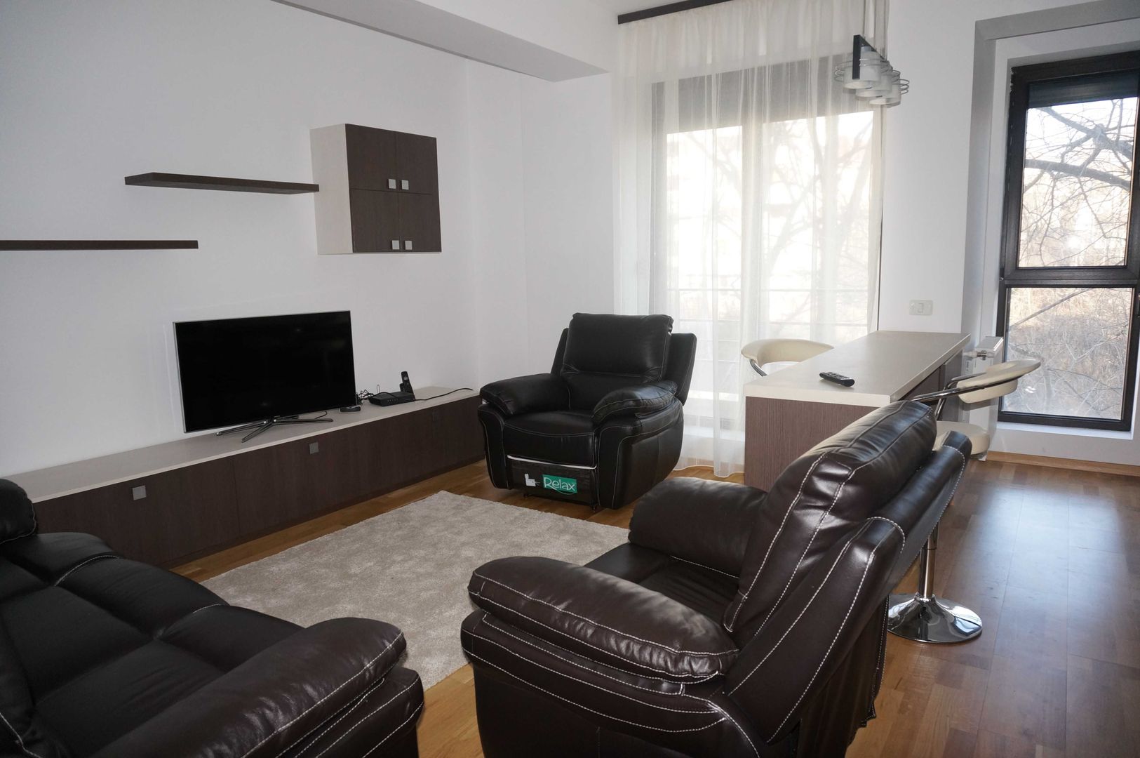 APARTAMENT SUPERB, 3 CAMERE, HERASTRAU - Poză 2
