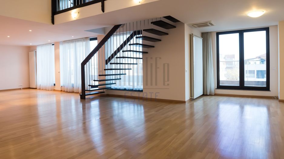 Penthouse de închiriat 5 camere Bdul Primăverii - Poză 4