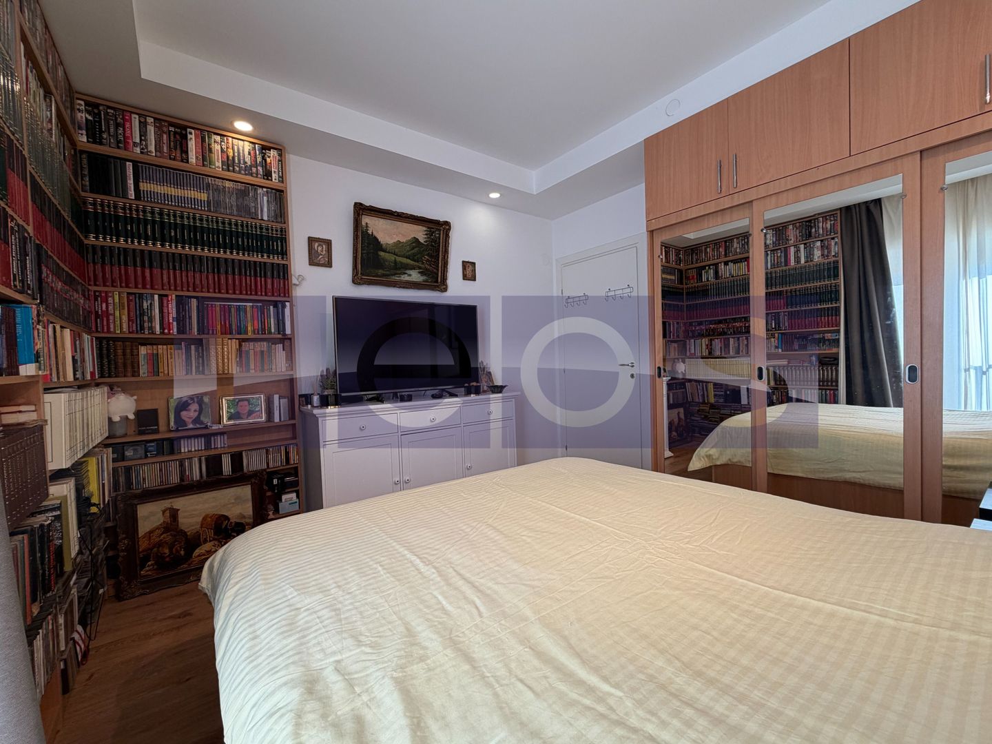 VANZARE APARTAMENT 2 CAMERE | 52,5 MP | MOBILAT SI UTILAT | PARCARE INCLUSA - Poză 8