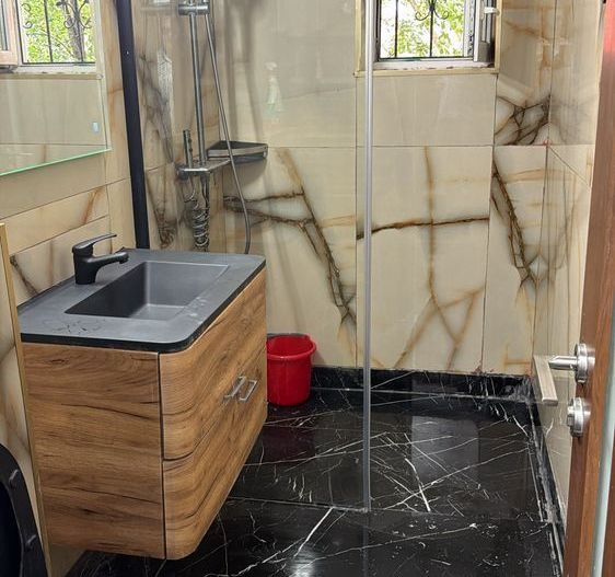 Vanzare Apartament 4 Camere intre Mall Vitan si Metrou Mihai Bravu - Poză 7