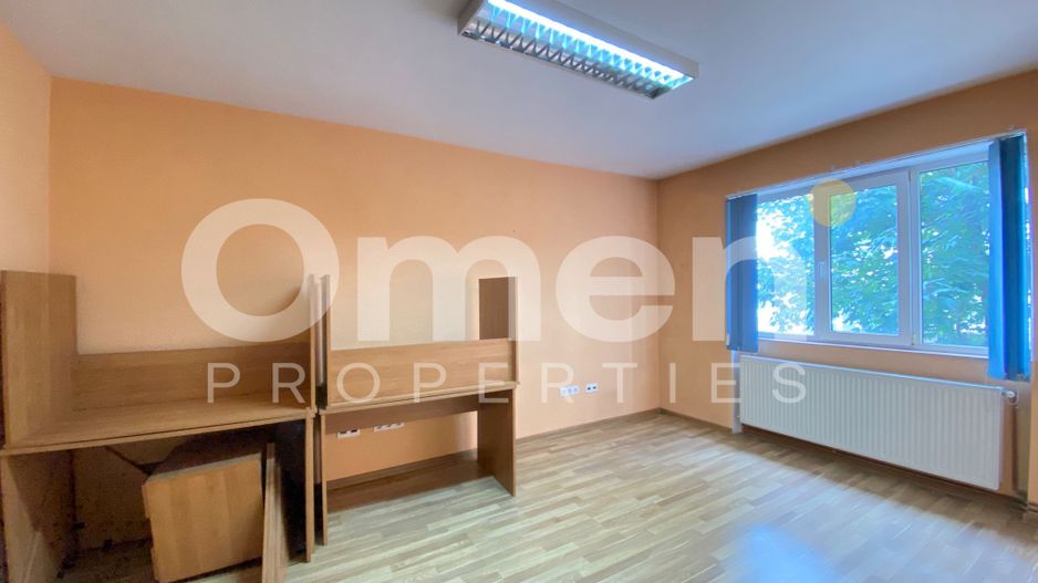 Apartament cu 2 camere, la etaj intermediar, situat Ultracentral - Poză 2