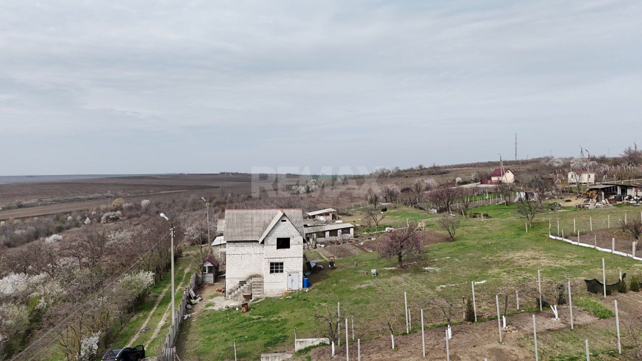 Casă de vacanță cu priveliște de vis – Merenii Noi, I.P. Bahus - Poză 2