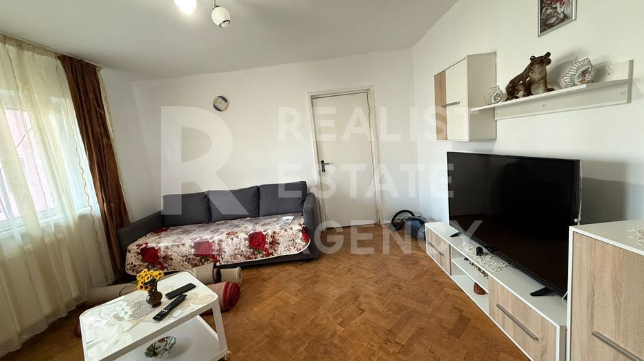 Vânzare, apartament, 2 camere, plus anexă - Poză 1