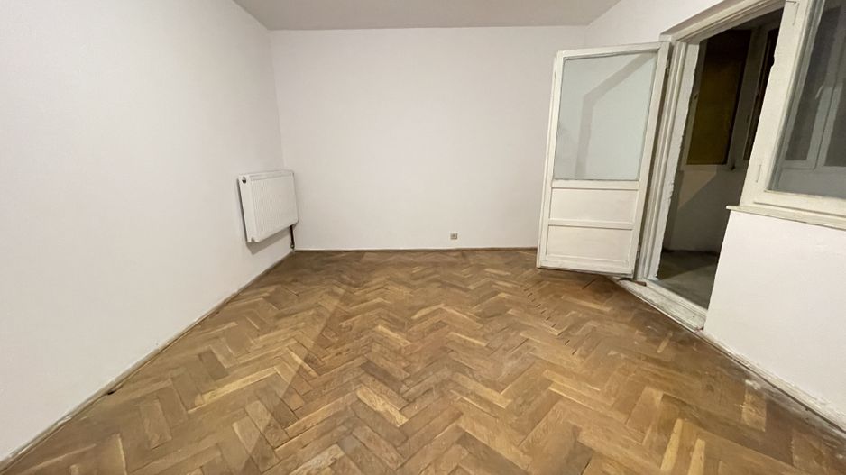 Apartament 1 camera ,etajul 1 -zona Aradului - Poză 4