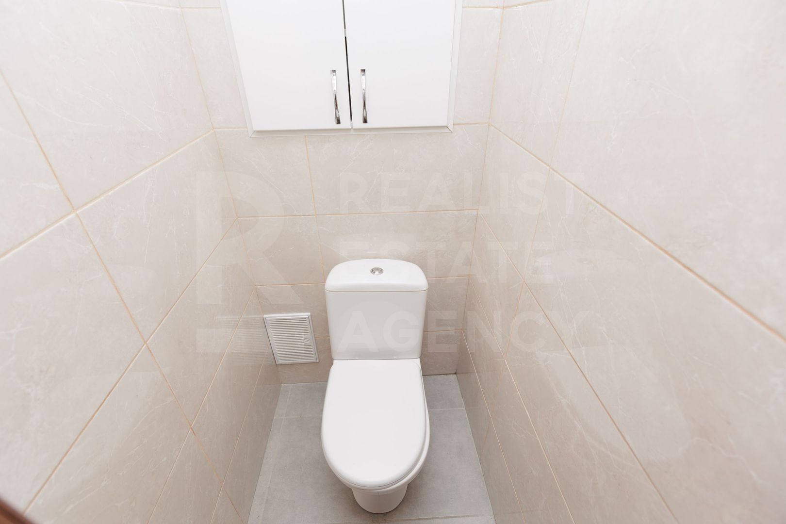 Vânzare, apartament, 3 camere, strada Miorița ,Centru. - Poză 11