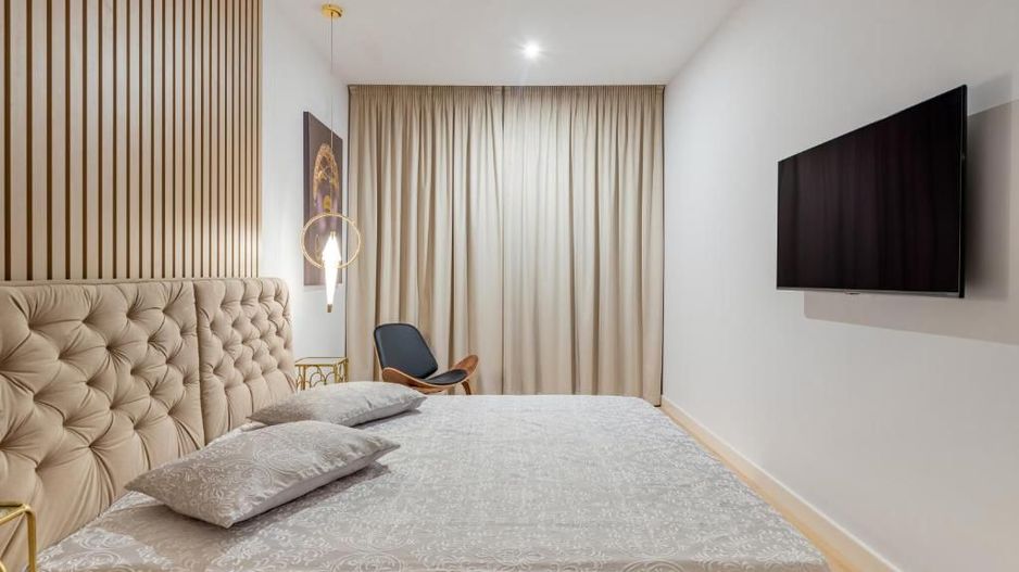 Renting Bucharest | 1 bedroom apartment | Herastrau | Own garden | Parking - Poză 3