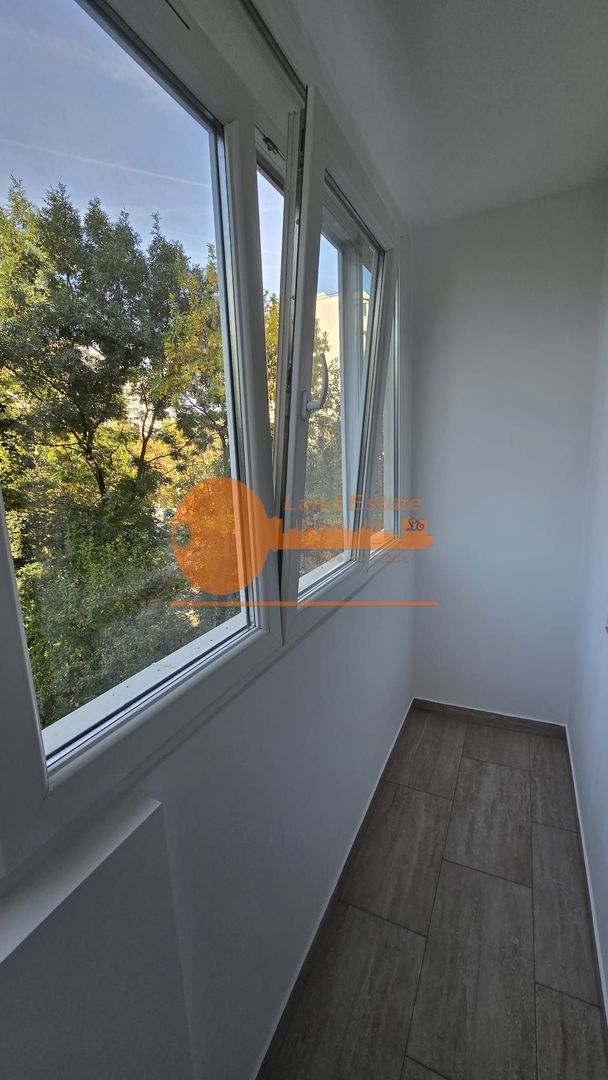 Apartament cu 4 camere in zona Lacul Tei - Bloc Reabilitat - Poză 10