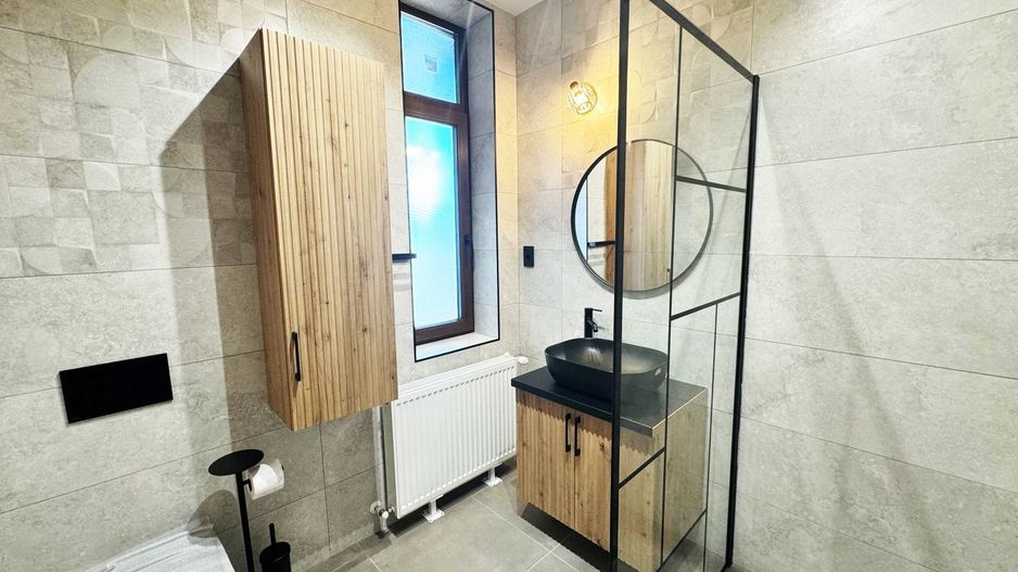 Apartament pretabil pentru birouri. B-dul V. Milea. - Poză 9