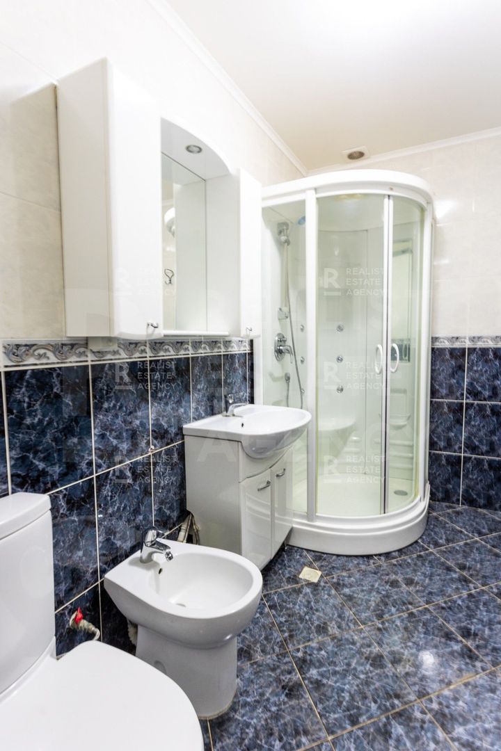 Chirie, oficiu, 4 nivele, 11 odăi, str. Mazililor, Botanica - Poză 31