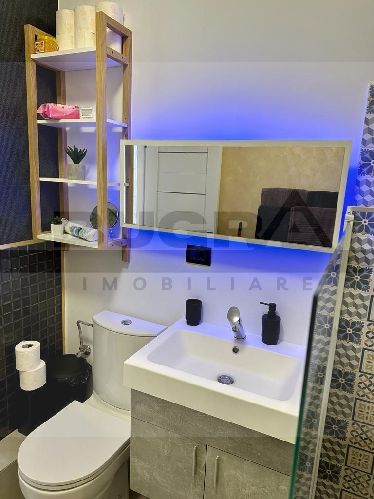Apartament 2 camere, balcon, parcare, zona Teilor - Poză 9