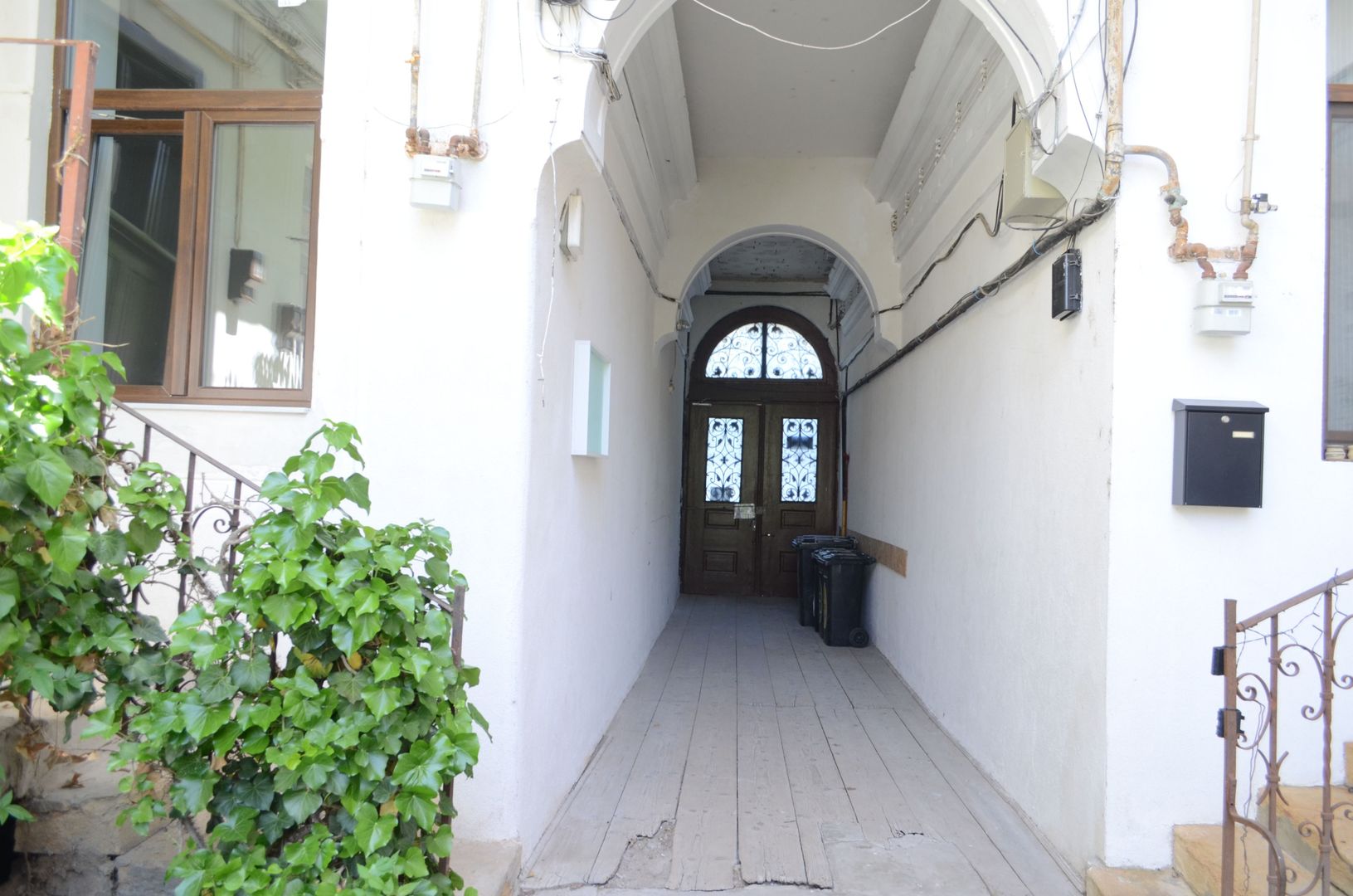 Apartament renovat in zona centrala - Poză 13