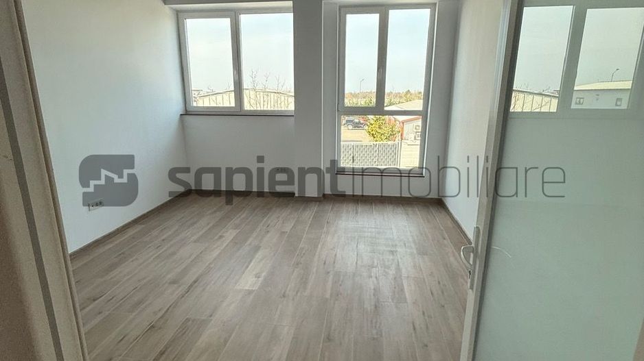 Închiriere spațiu mixt – Hală | Showroom | Birouri - Poză 10