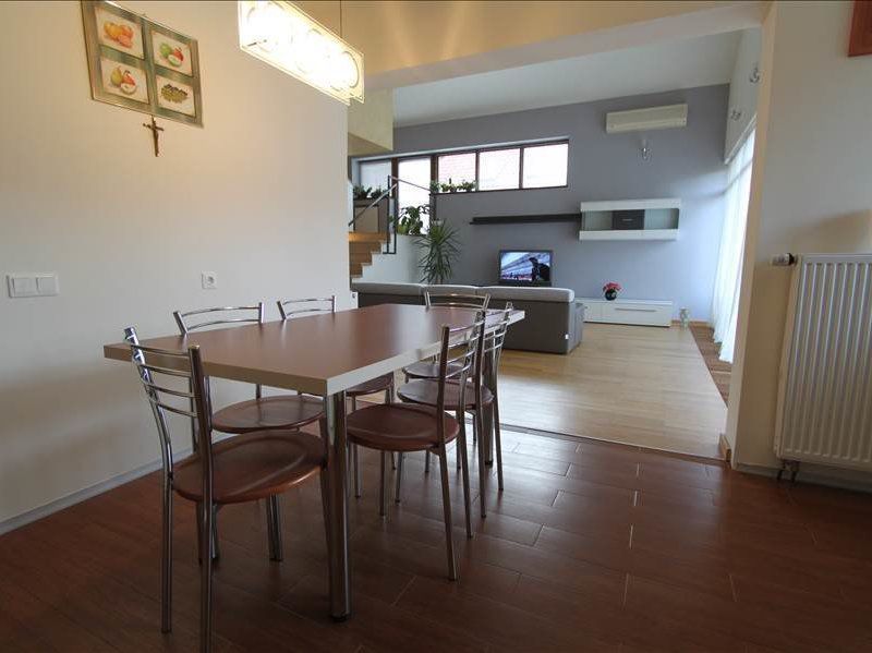 VILA PROIECT DEOSEBIT ZONA CALEA ARADULUI - Poză 8