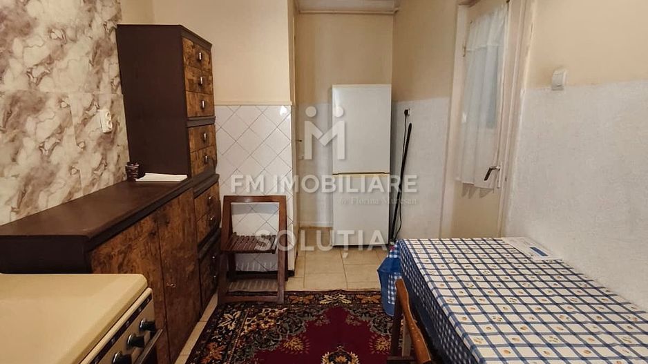De închiriat apartament cu 3 camere - etaj 1- bd-ul Decebal - Poză 6