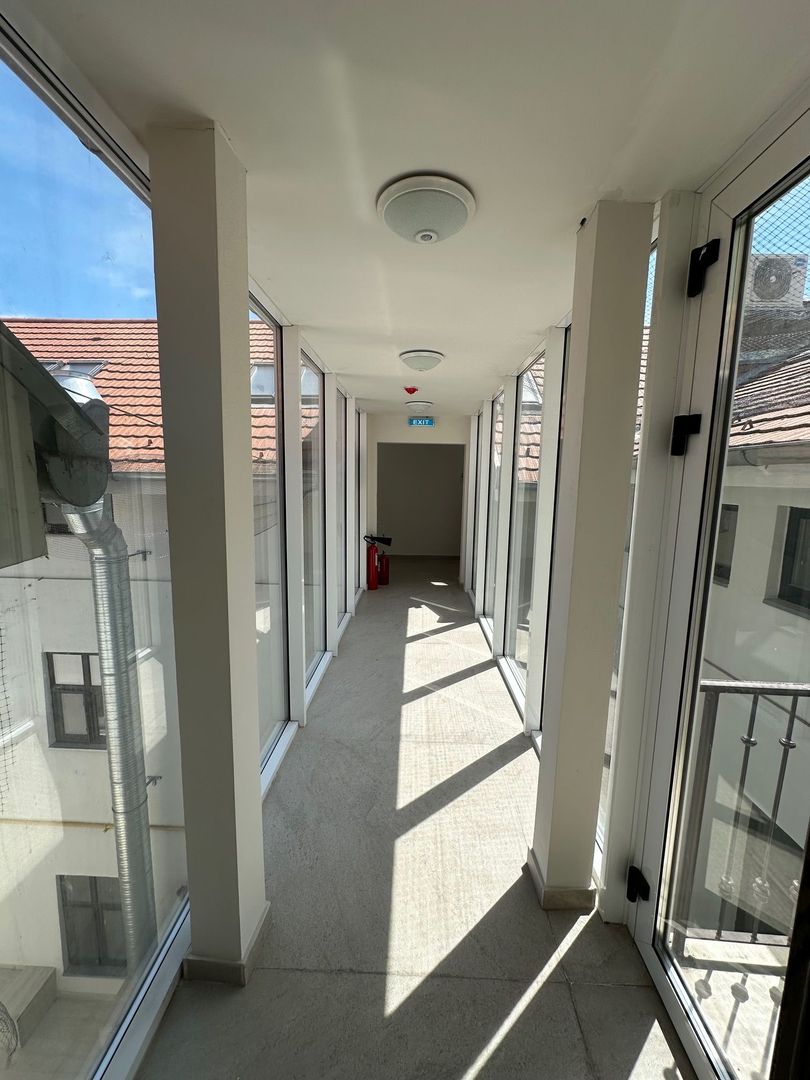 Saptii de birouri Ultracentral suprafețe de la 28 - 940 mp - Poză 3