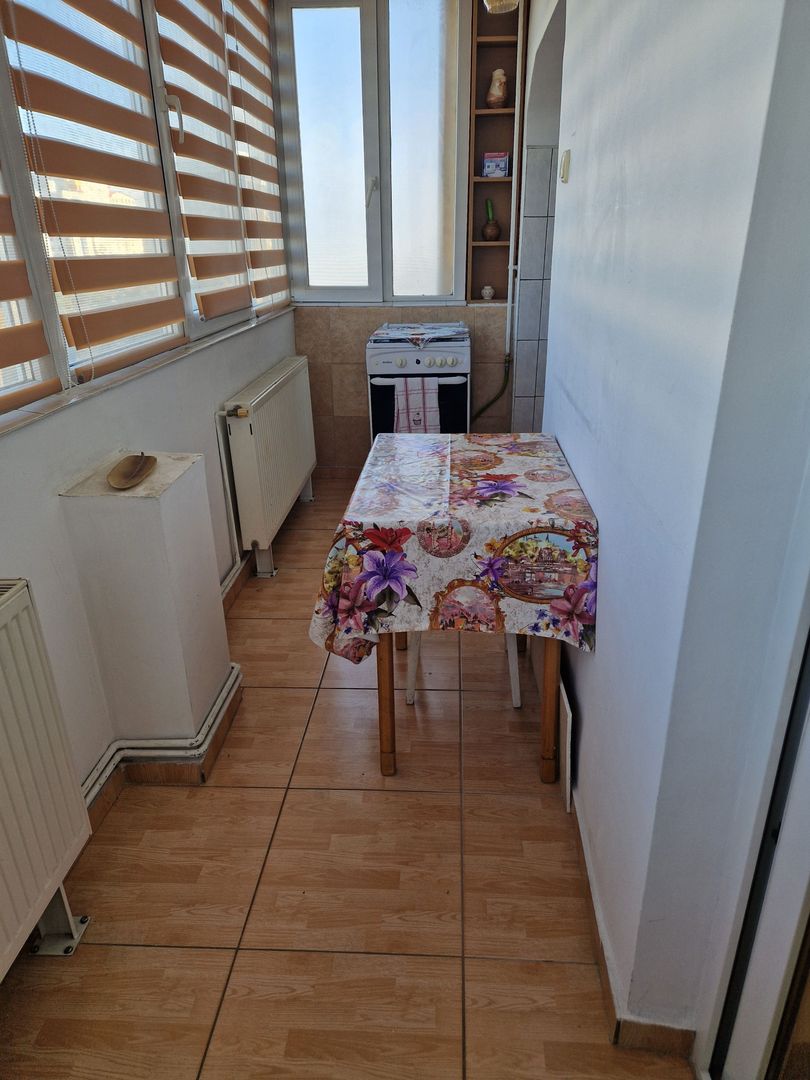 Apartament confort 1 Central - Bd Garii,decomandat,disponibil imediat. - Poză 6