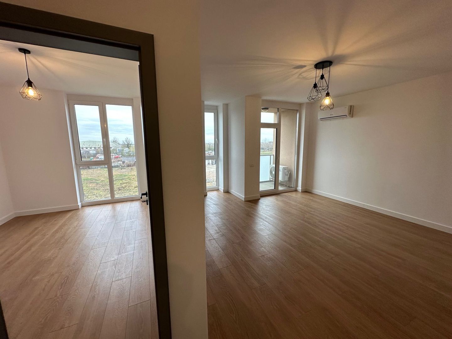 Apartament 2 camere bloc nou Torontalului / parcare subteran - Poză 5
