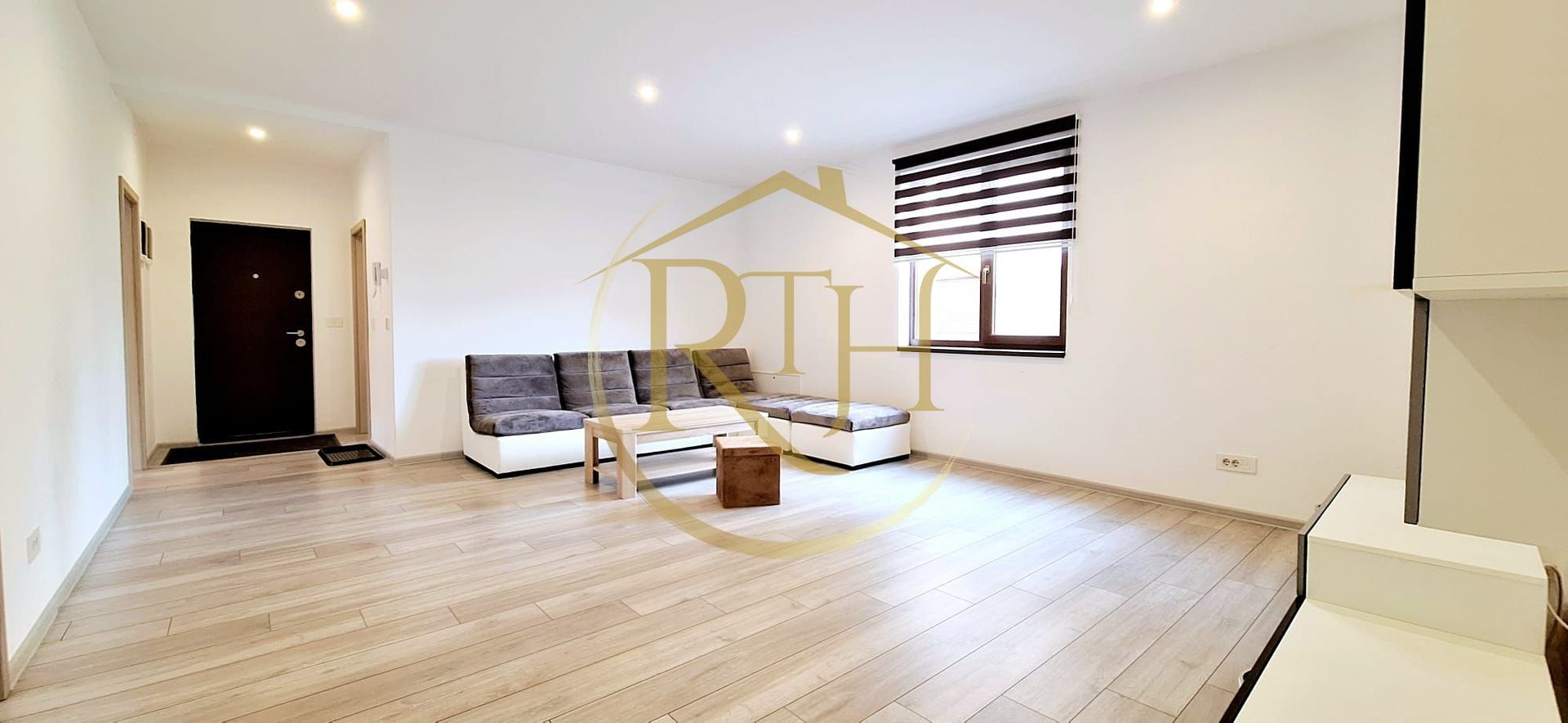 Oferim spre inchiriere apartament spatios, 3 camere, Bloc Nou, Braytim - Poză 1