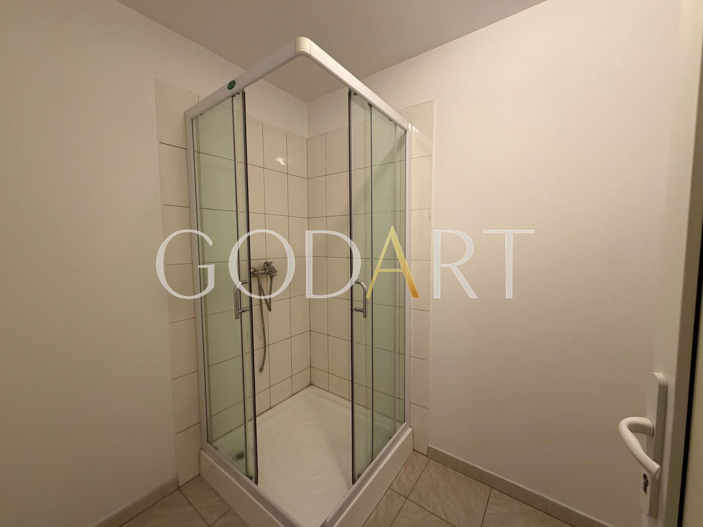 Proprietate industrială de vânzare Otopeni | Hala | Birouri - Poză 16