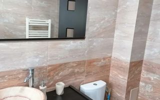Apartament 3 Camere, central Zona Eroilor, Mobilat și Utilat. - Poză 13