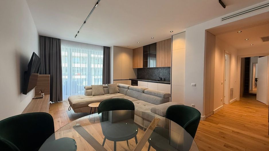 APARTAMENT 3 CAMERE | TERASA | VEDERE LAC - Poză 1