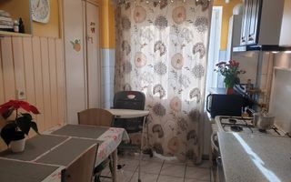 Apartament 3 camere | Balcon | 65 MPU | Etaj 4 | Valea Aurie - Poză 3