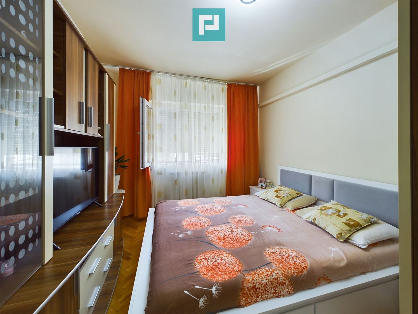 Apartament cu 3 camere în Alfa - Poză 18