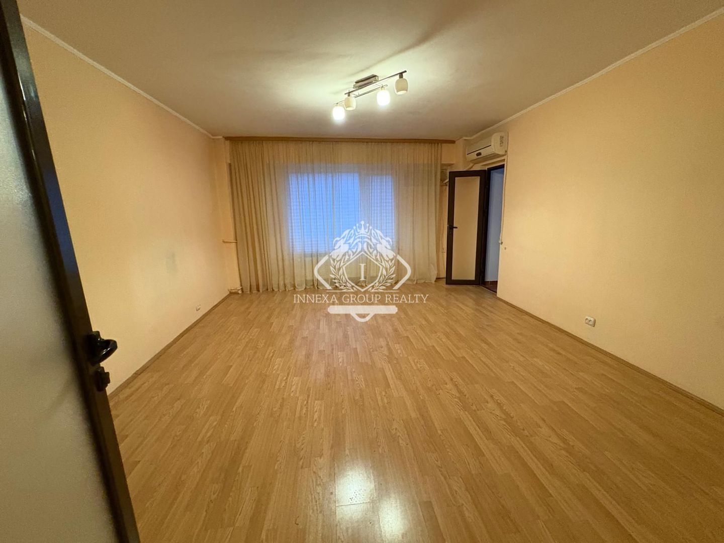 13 Septembrie-Panduri | 3 camere | 78mp | et 8 | 170.000 euro - Poză 2