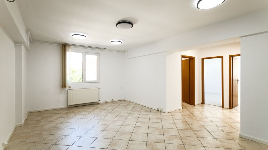 Birou modern de închiriat – Zona Olimpia / Stadion – 68 mp utili - Poză 1