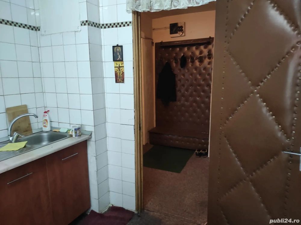 APARTAMENT METROU ZONA APARATORI PATRIEI - Poză 6