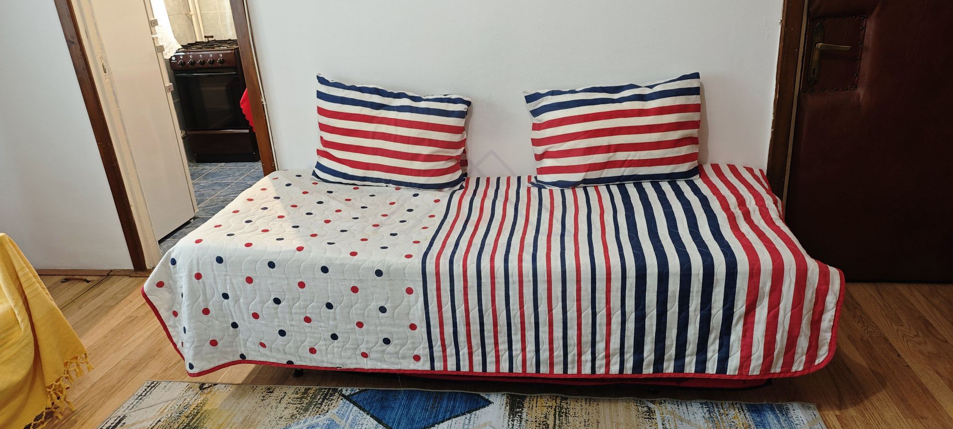 Decomandat+ boxa. Aproape de Mall, Facultatea de Agronomie si de Continental. - Poză 13