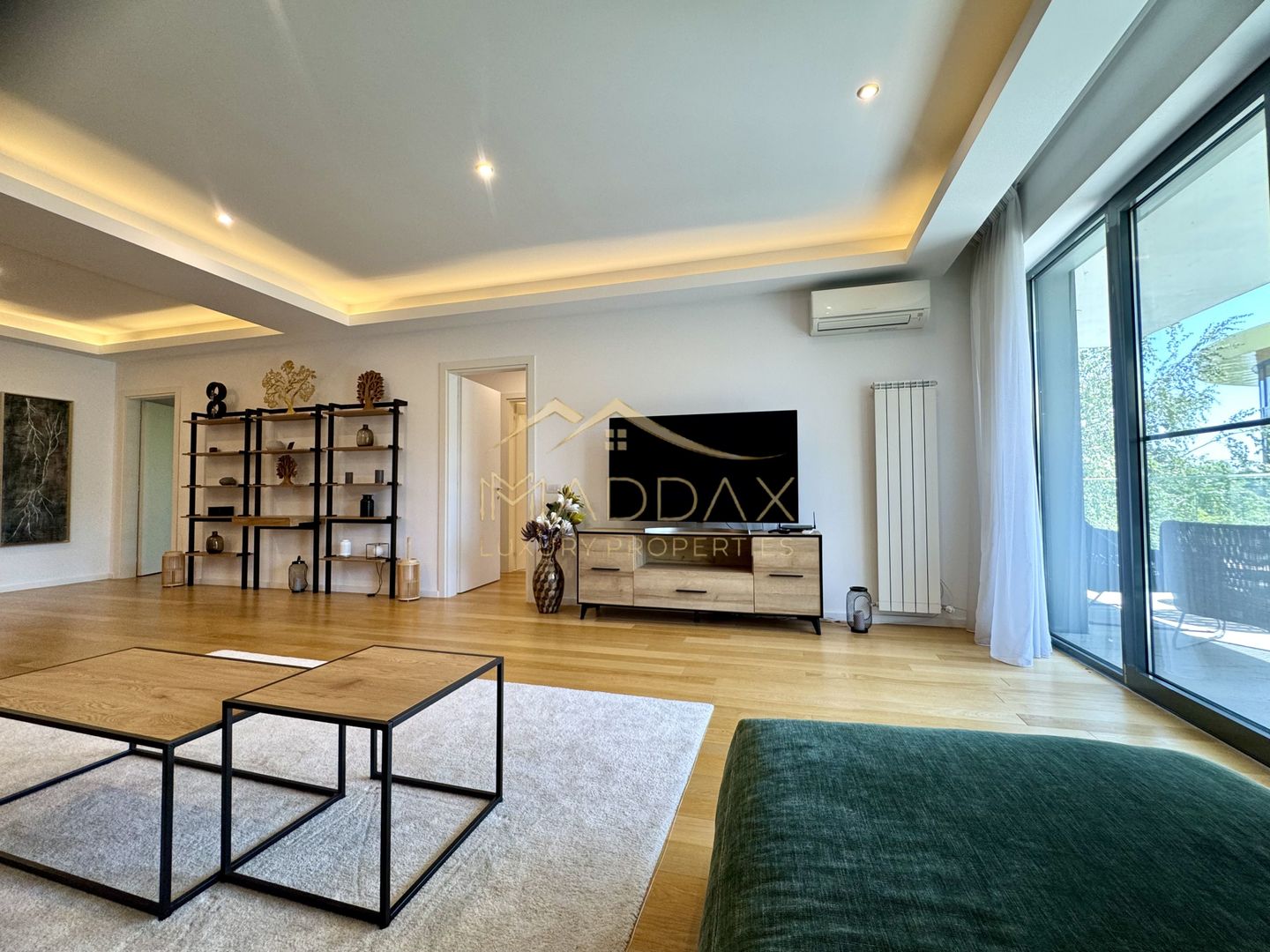 Apartament cu 4 camere *200mp* + 1 Parcare // Herastrau - Lake View - Poză 9