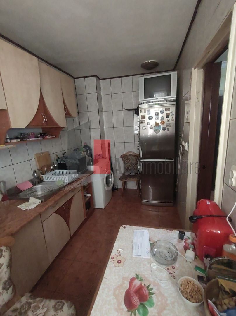 Vanzare apartament 3 camere Bd. Brâncoveanu - Poză 6