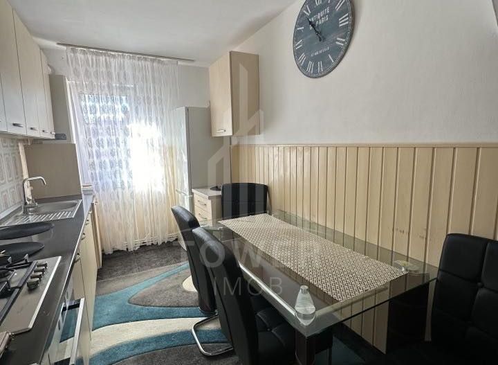 Apartament cu trei camere in zona Fratii Buzesti - Poză 4
